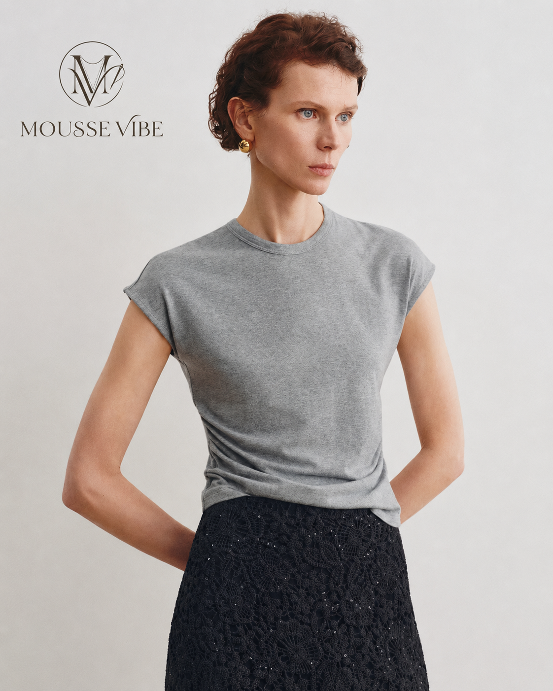 Mousse Vibe "Cloud-Like Mianmian T" Floral Pleated Top