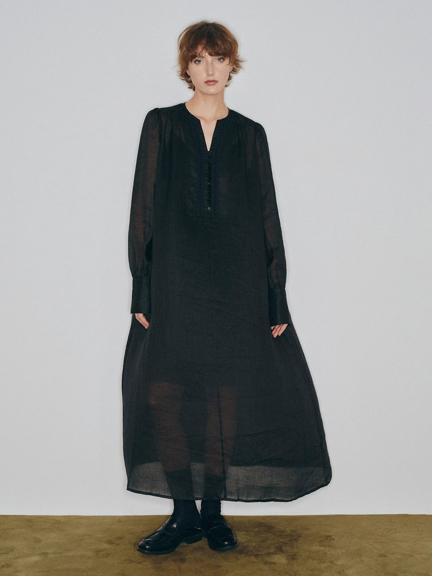 Mousse Vibe Relaxed V-Neck Pleated Two-Piece Dress
