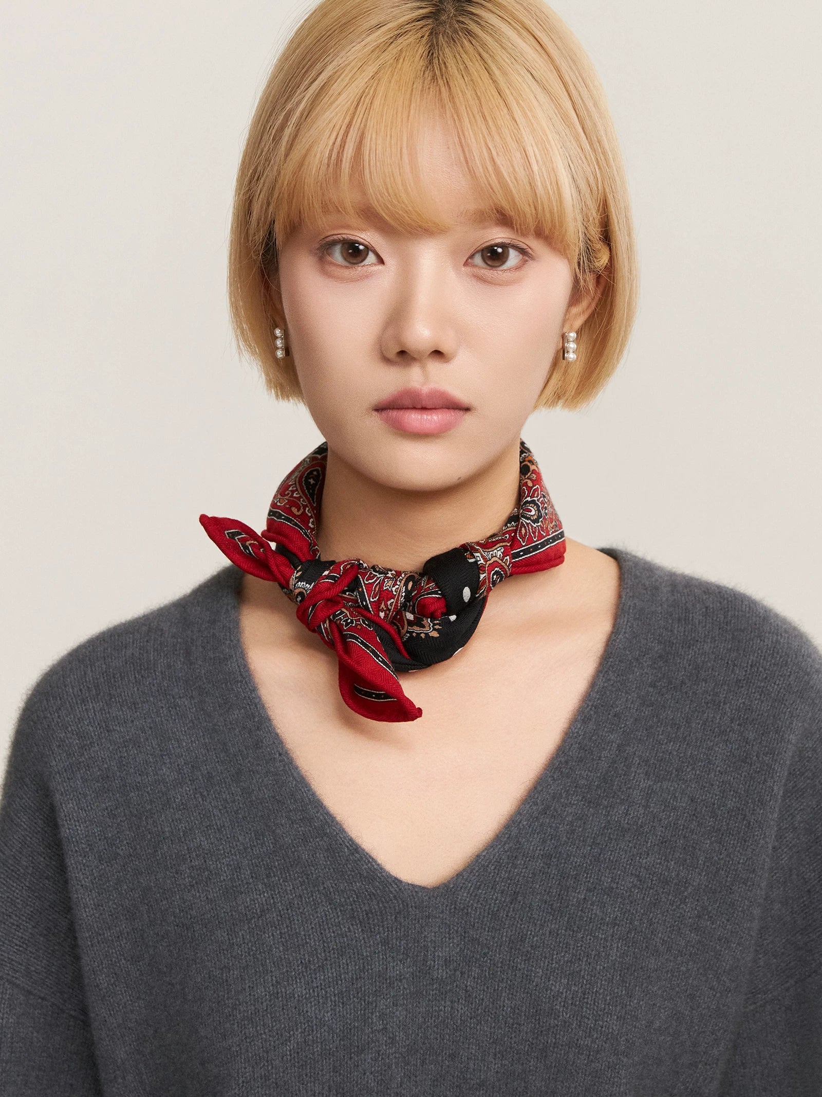 Paisley Silk & Merino Wool Scarf – Classic Luxury