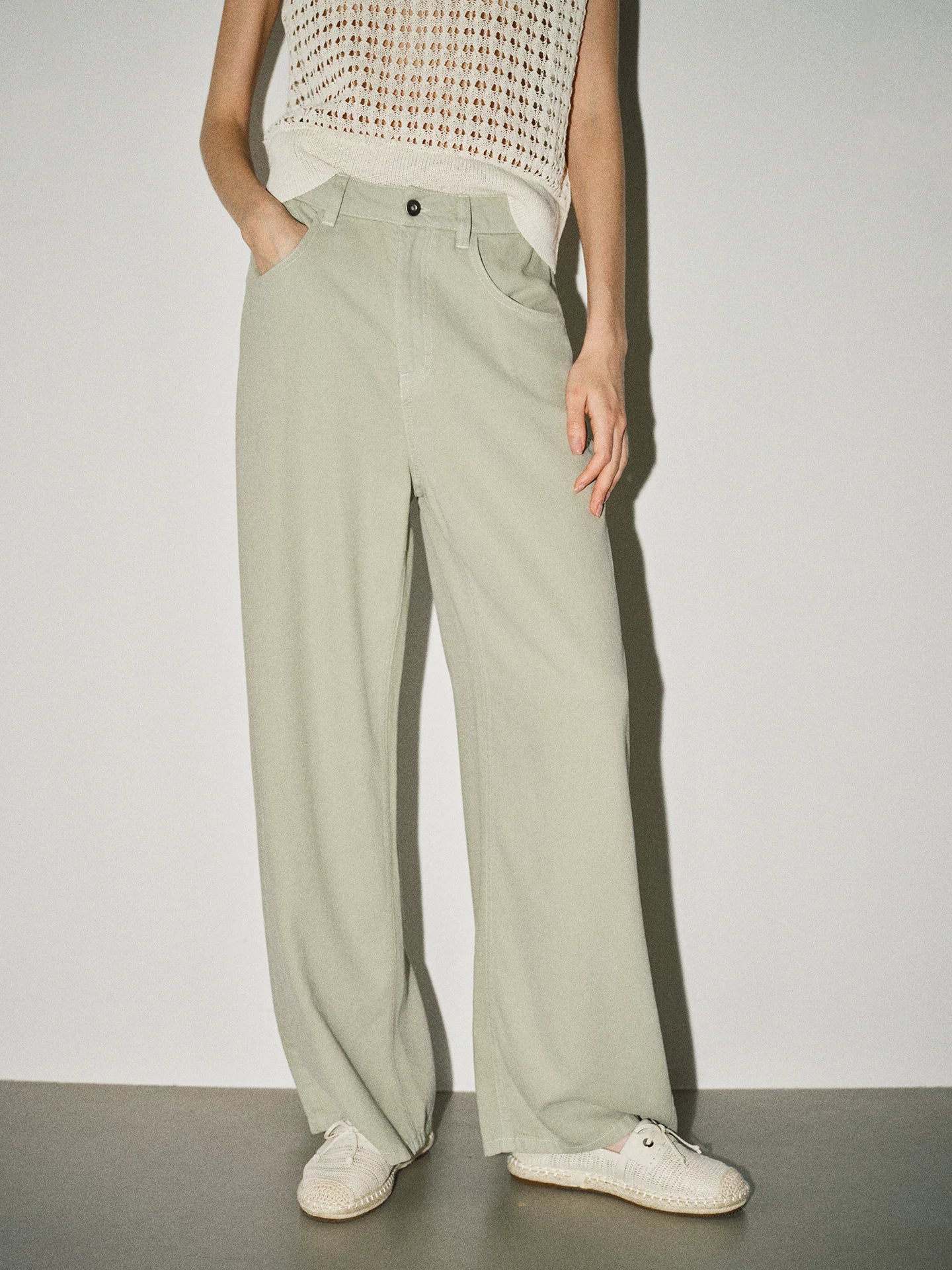 Mousse Vibe "Yoghurt Pants 2.0" Loose Lyocell White Jeans