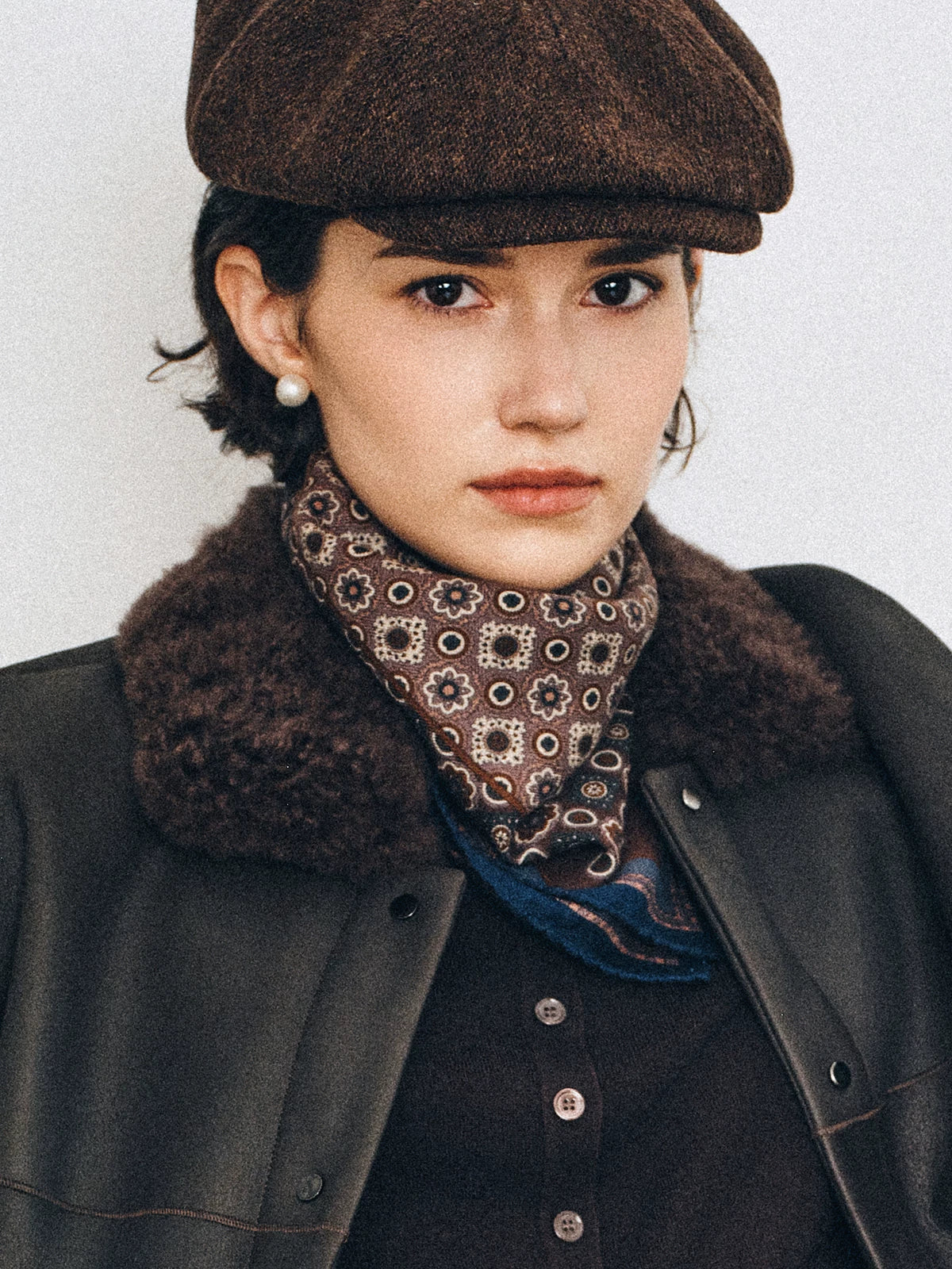 Mousse Vibe Inspired Double-Sided Embroidered Silk Wool Scarf
